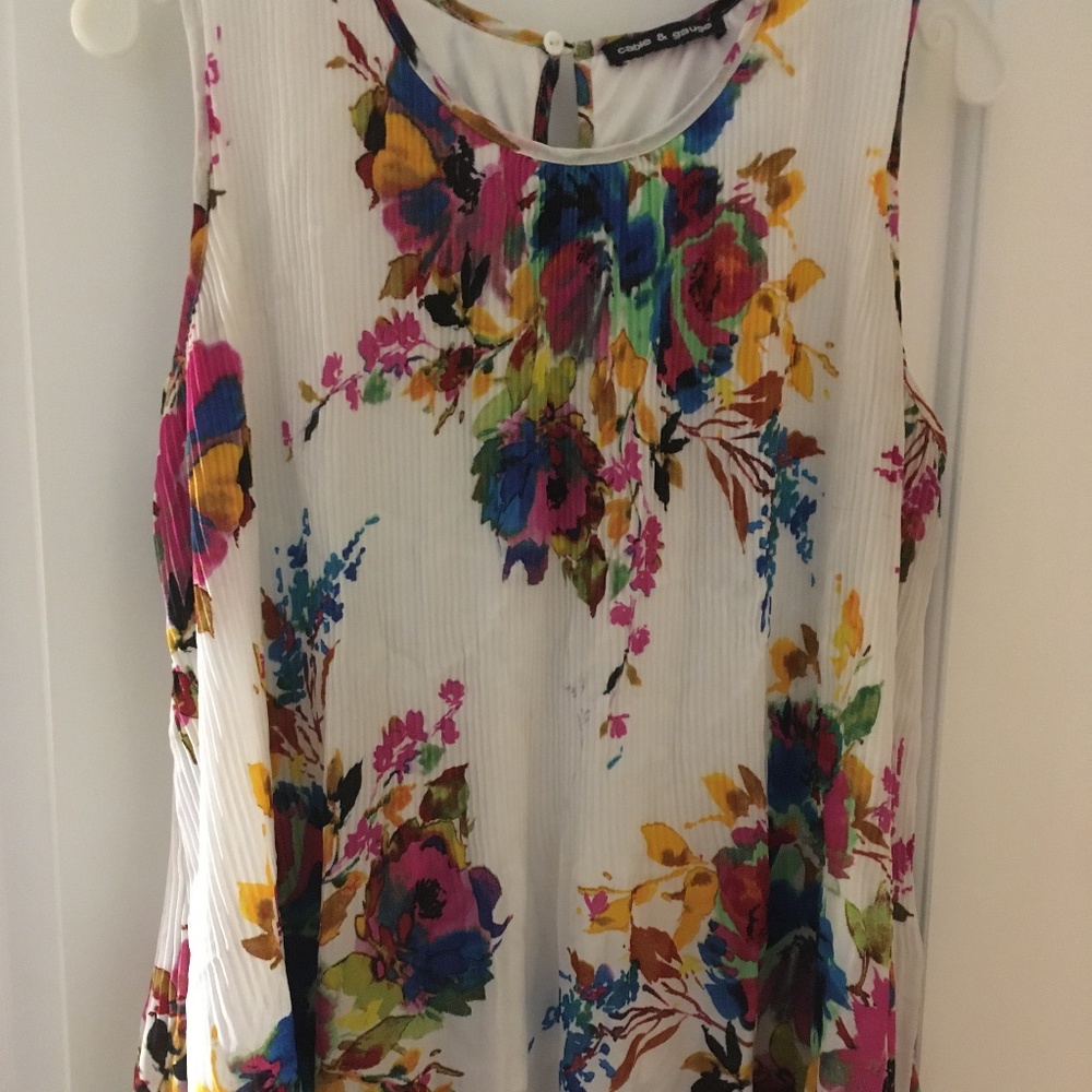 Beautiful floral sleeveless top